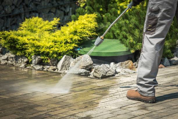 Best Gutter Cleaning  in St John, KS